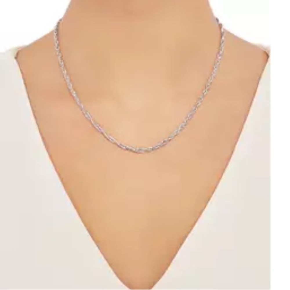 18” length by 3mm width Silver twisted wave unisex necklace w lobster claw clasp